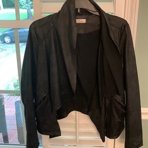 Black jacket! The picture does not do it justice